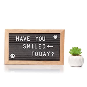 Tablero de letras 25 x 15 cm 340 letras y símbolos dispositivo para colgar