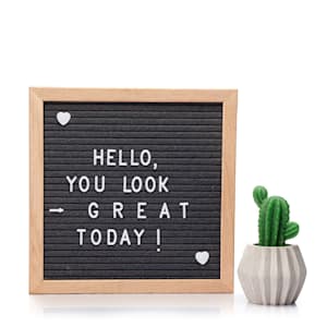 Letter board 25 x 25 cm 340 letters & symbols hanging device