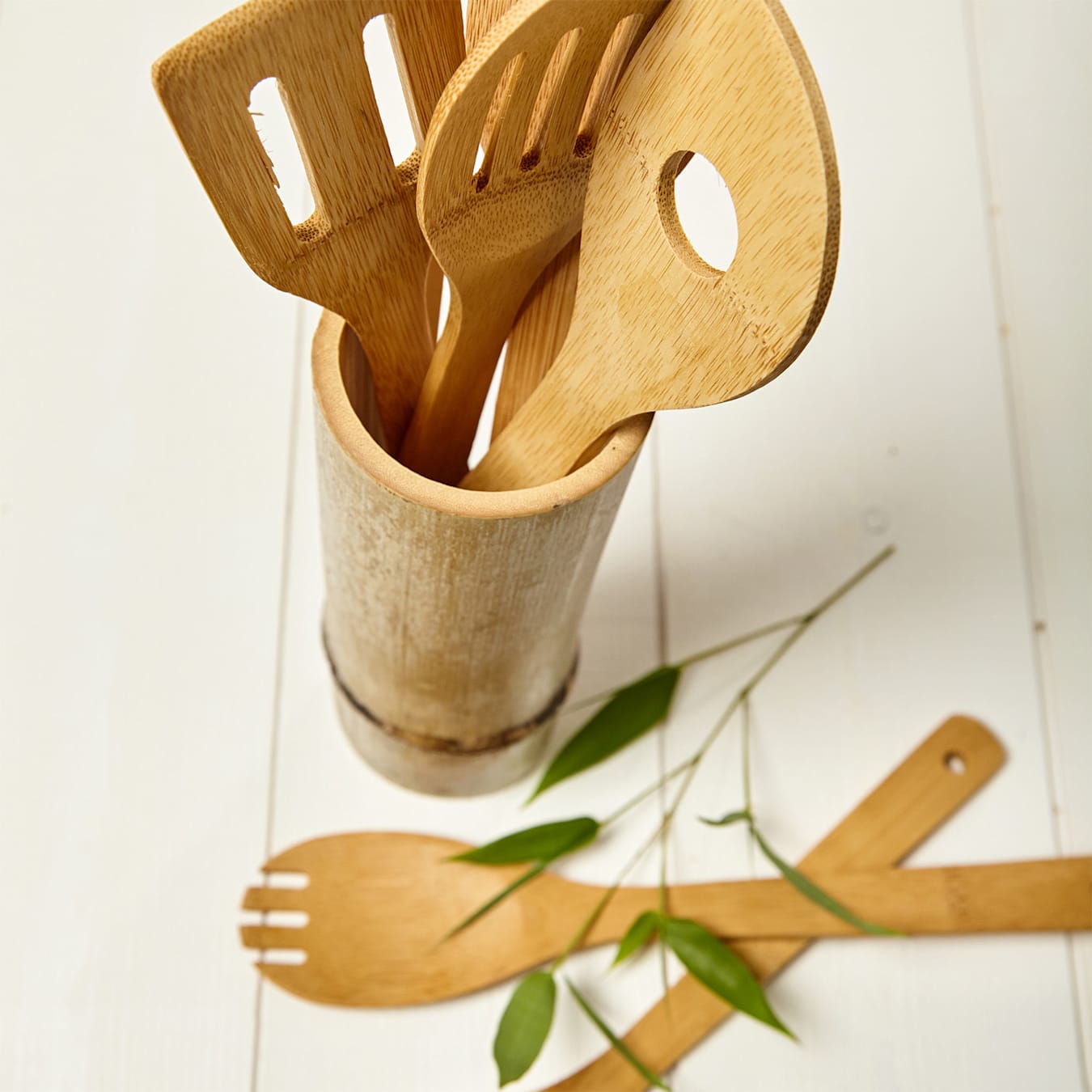 Ensemble de 8 ustensiles de cuisine en bambou, cuillères et