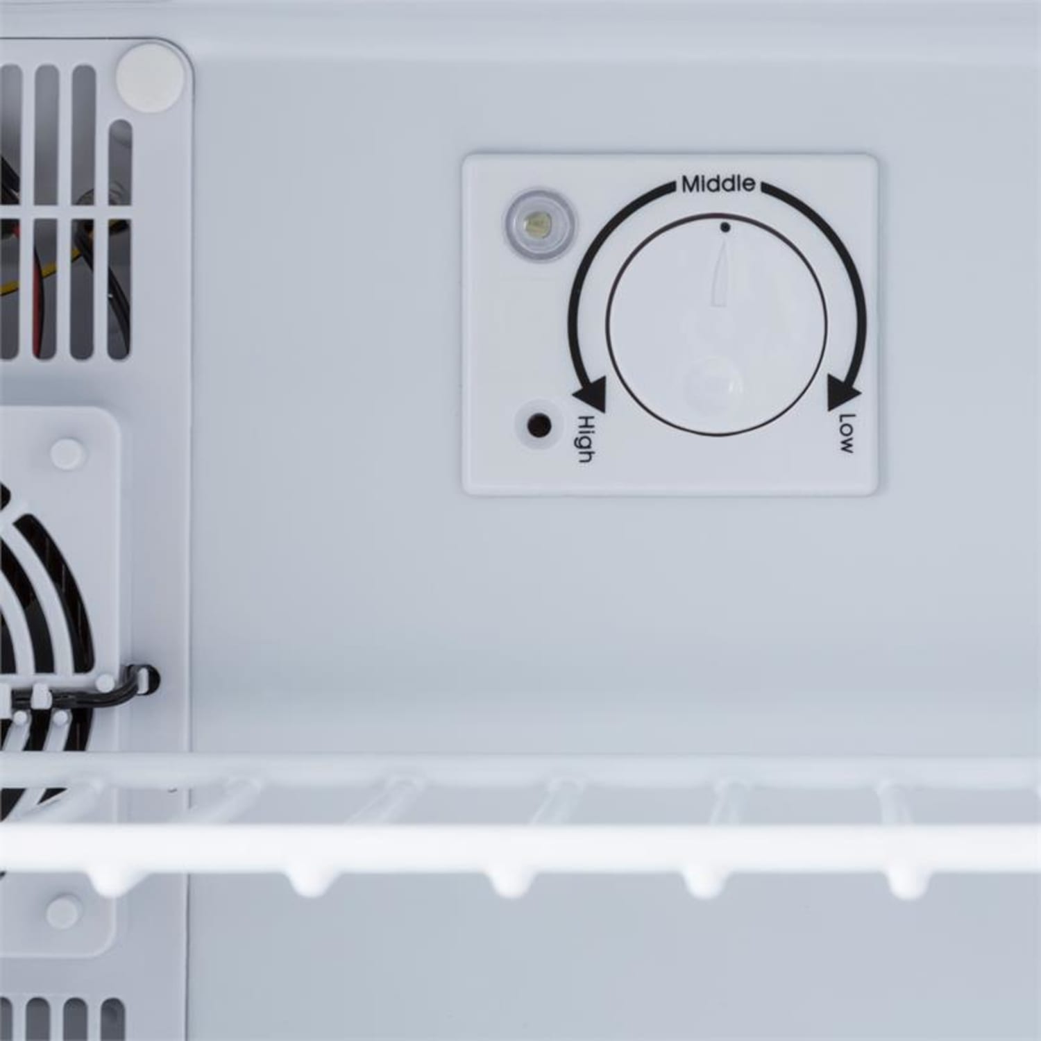 Geheimversteck minijääkaappi minibaari 17 l 50 W A+ musta Musta