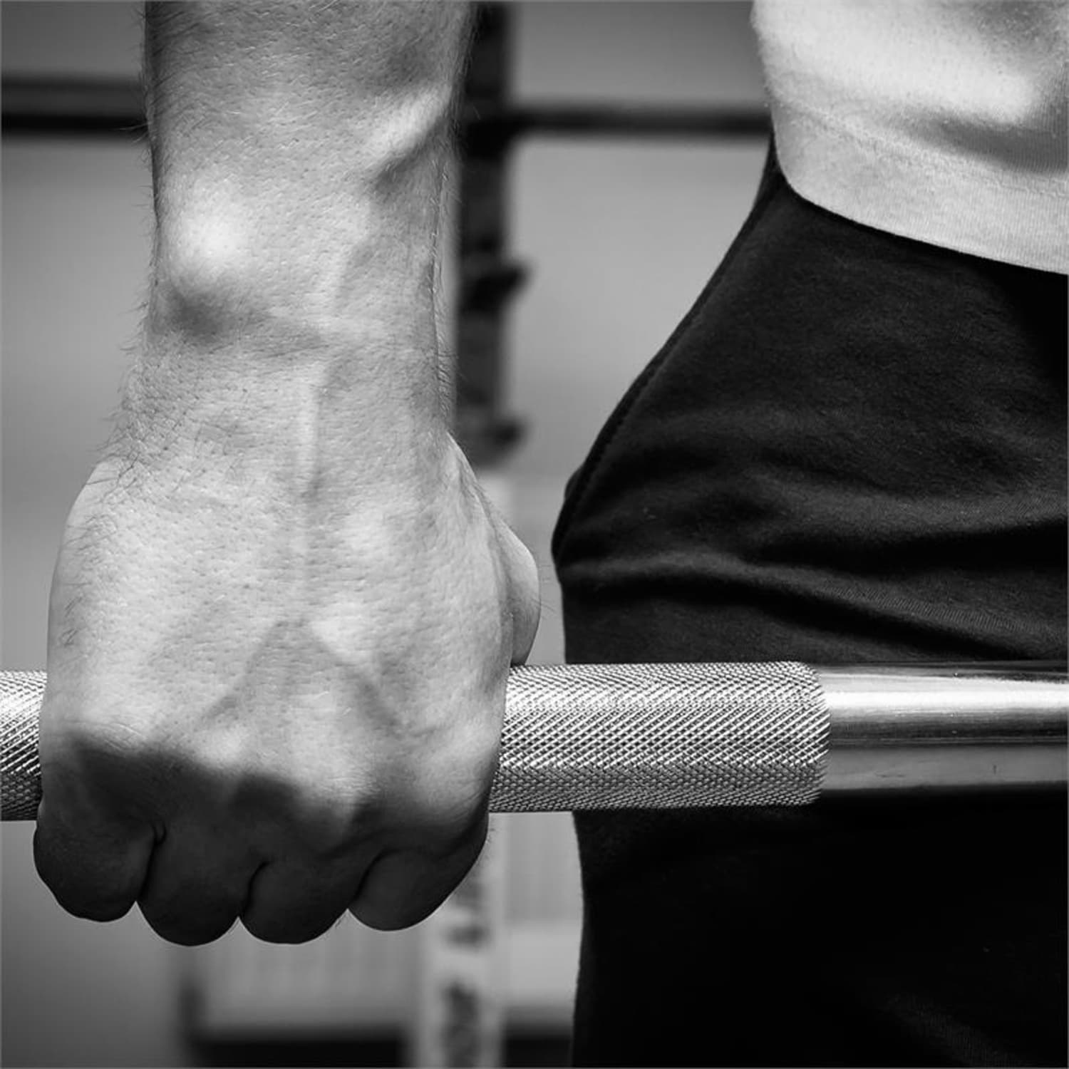 WOLFBAR, argintie / neagră, bară olimpică, crom, 20 kg 