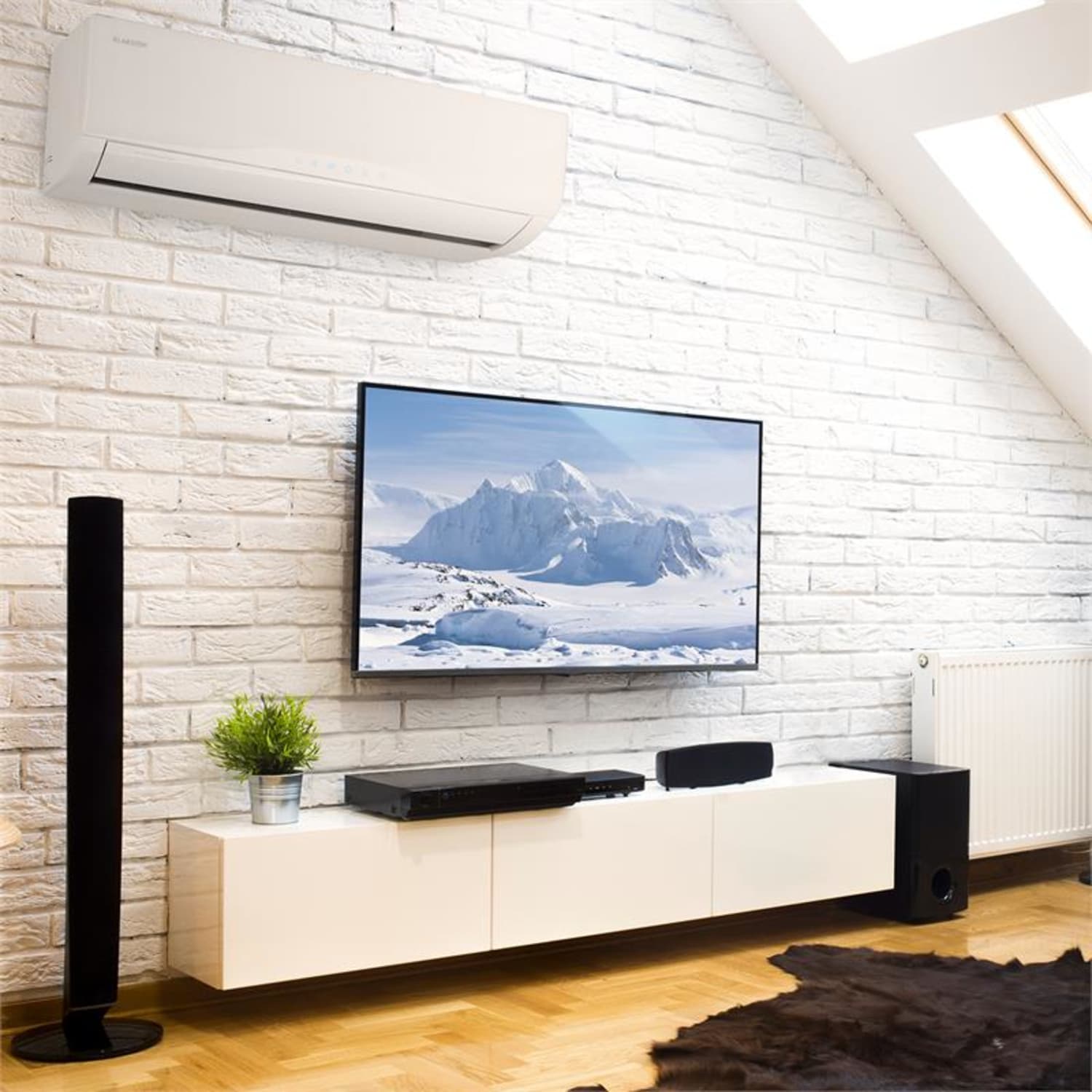 Windwaker Pro 9 Ar Condicionado Inverter Split 9000 BTU A++ - branco 9.000 BTU