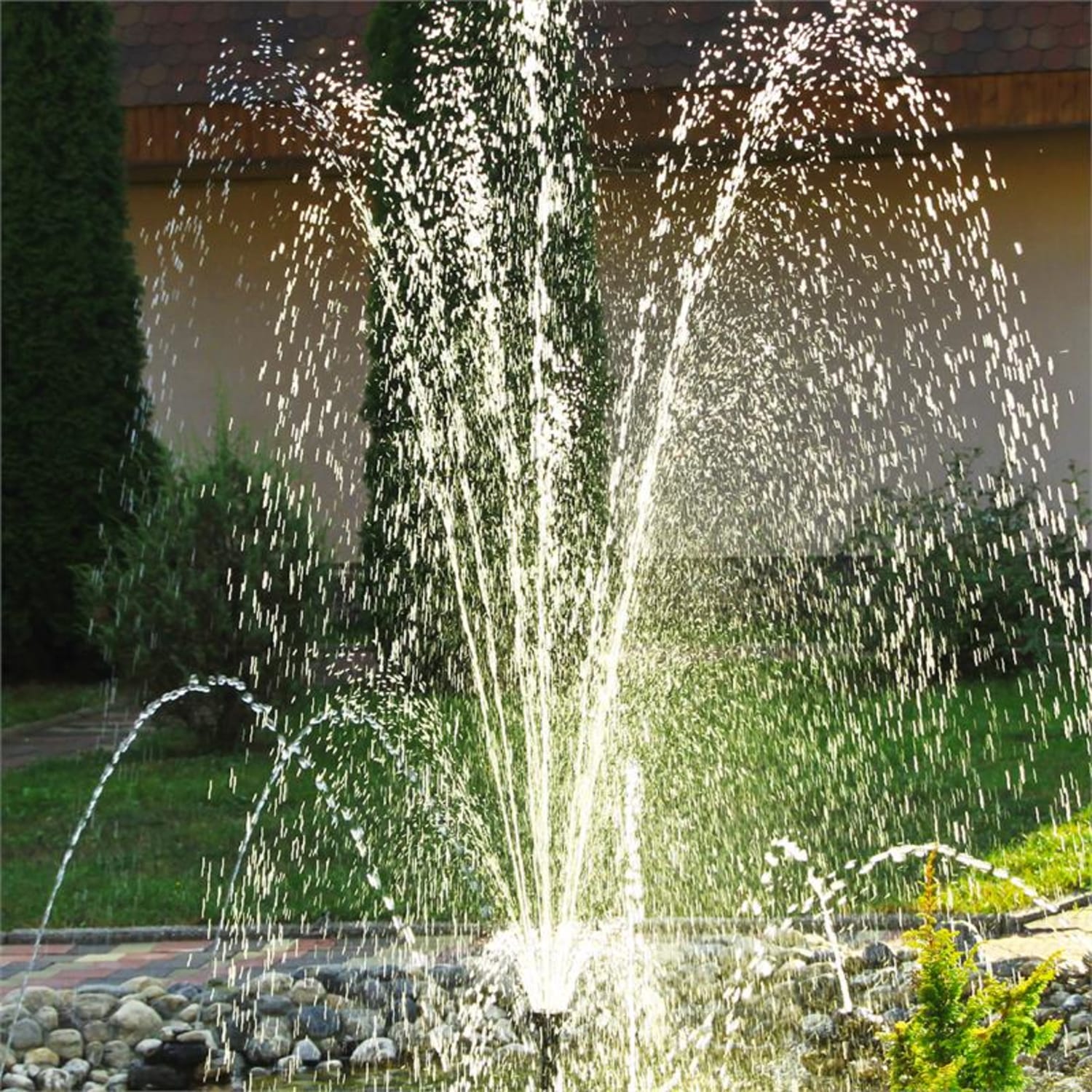 Waterworks 250 Water Pump Solar Fountain 250l / h LED Battery 250 Ltr/h