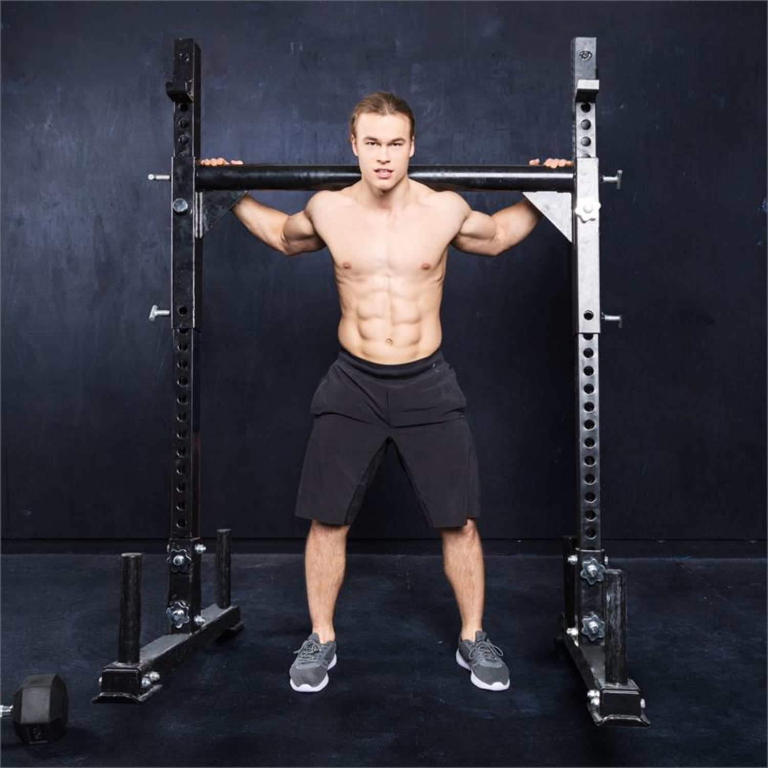 Yoketar Yoke erősítő állvány, 50 mm-es tüskék súlyokra, 2 x J-cup, acél, fekete 