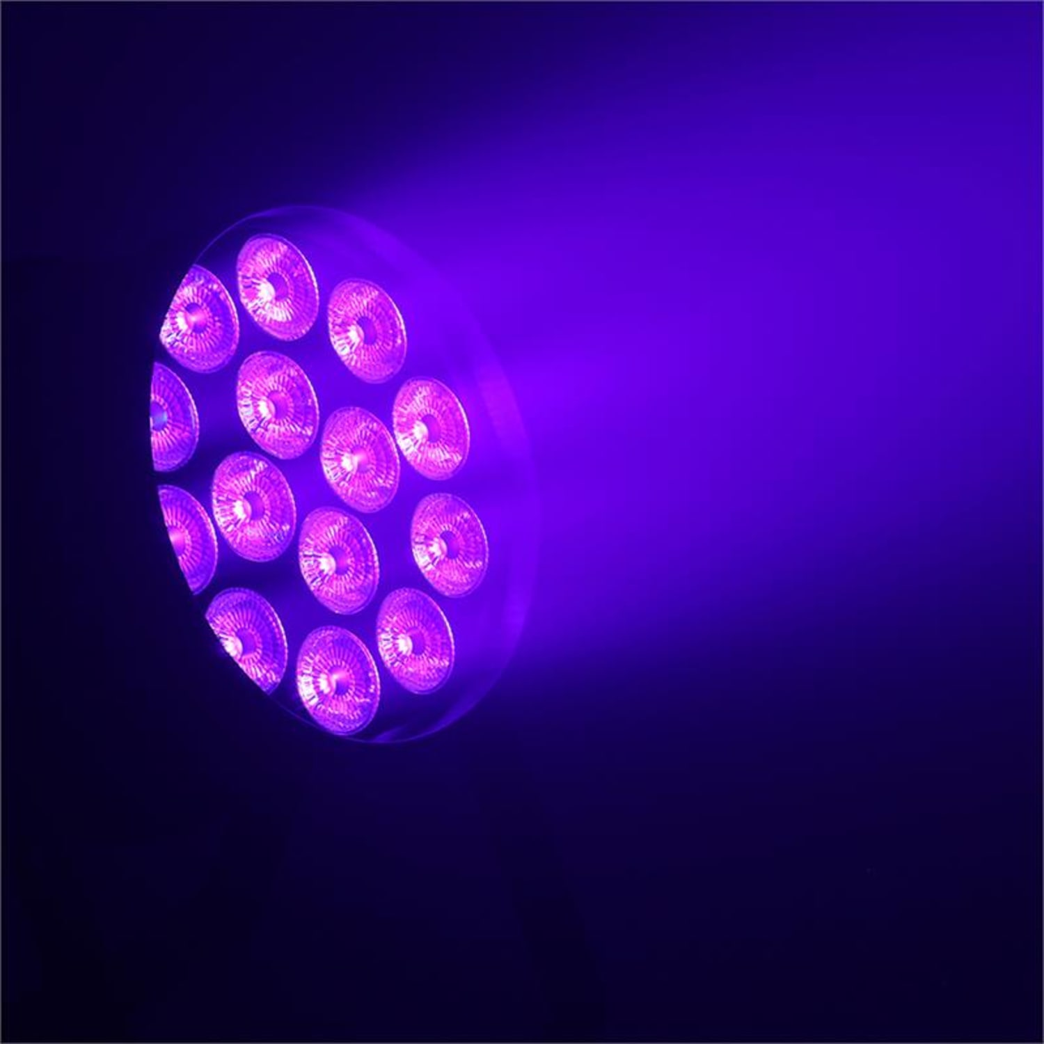 BPP230 PAR 64 LED reflektor 