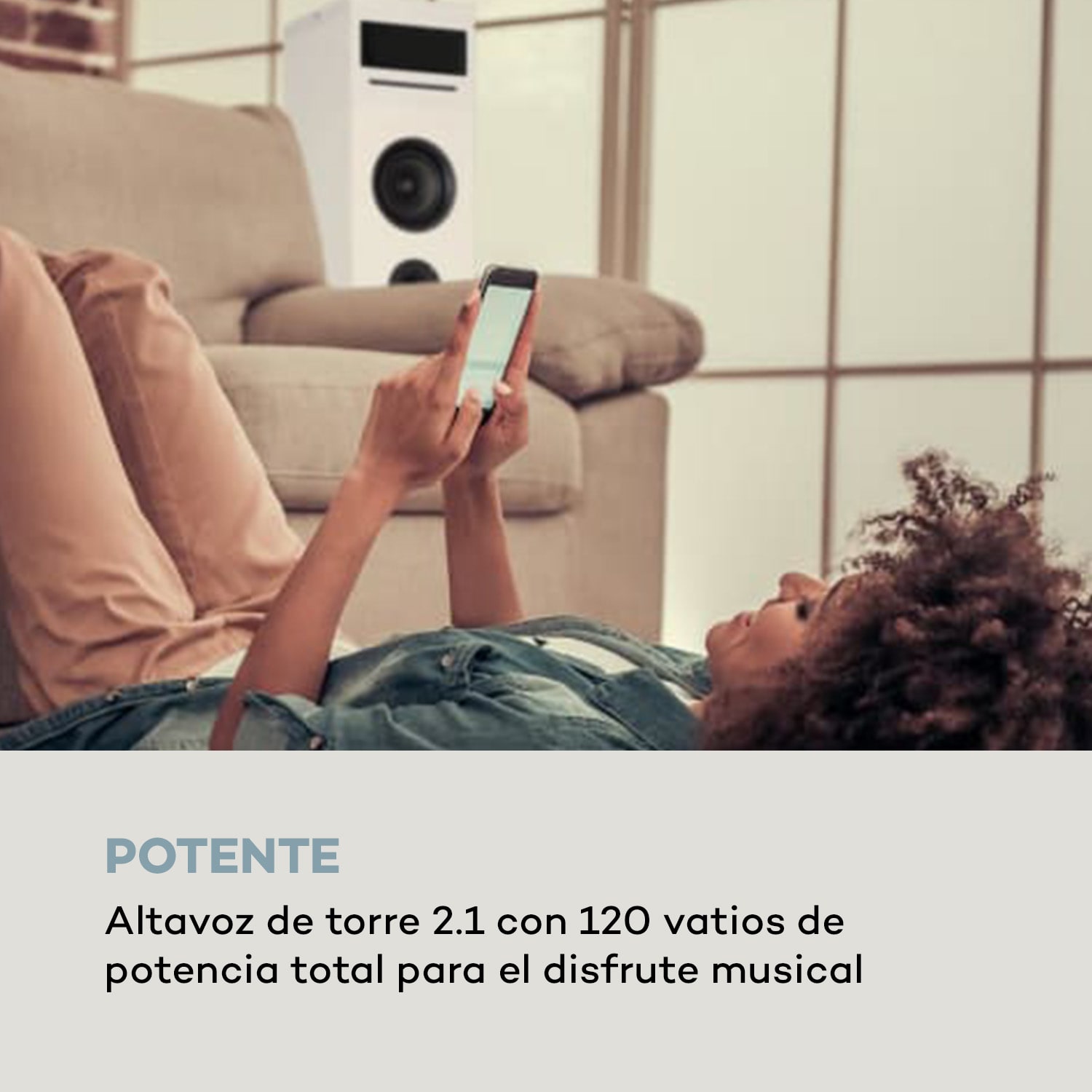 Karaboom 100 Sing Torre de karaoke 120W max. Reproductor de CD 2 micrófonos inalámbricos Blanco