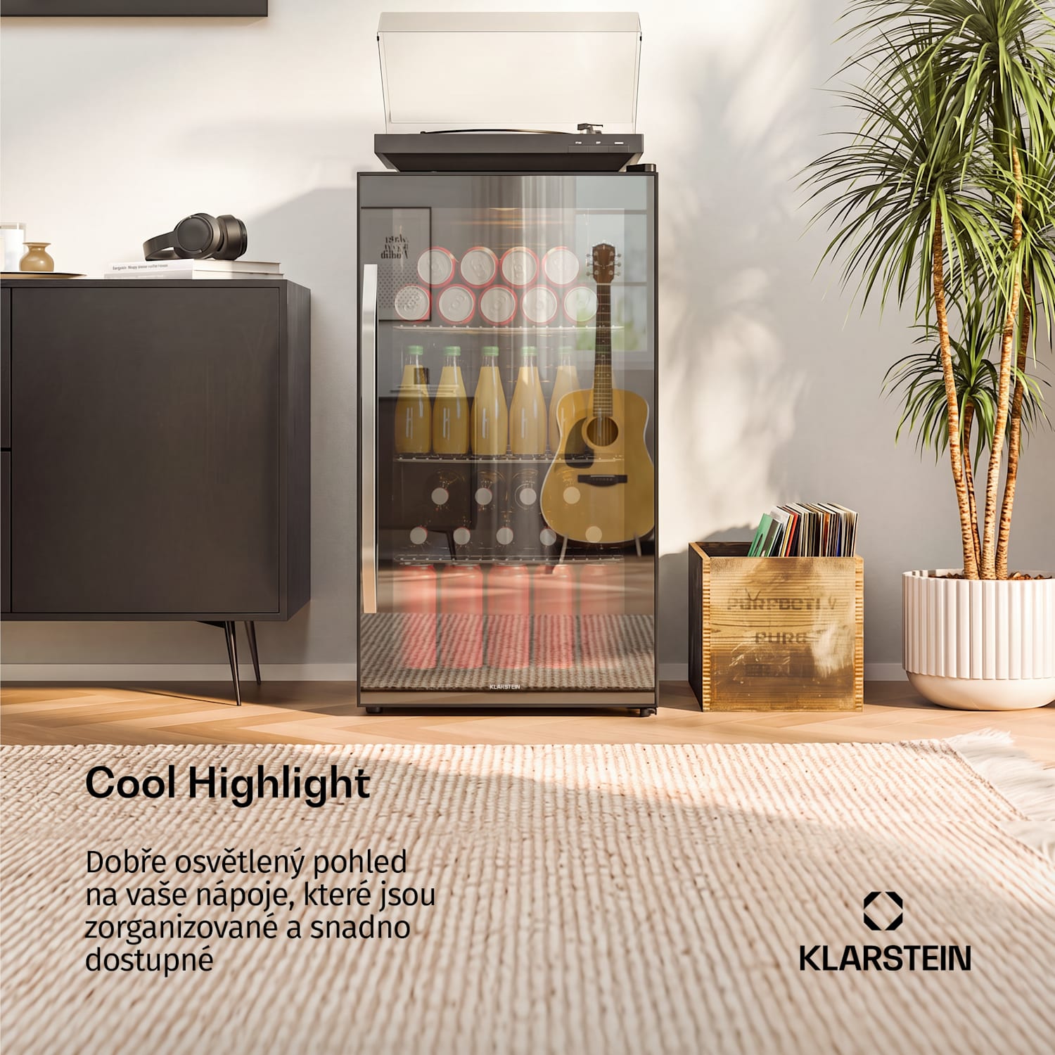 Beersafe XXL Onyx, lednice, energetická třída C, 3 kovové rošty, skleněné dveře, černá 80 L | Černá