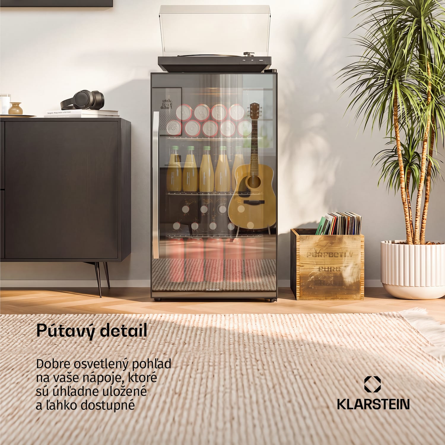 Beersafe XXL Onyx, chladnička, energet. trieda E, 3 kovové police, panoramatické sklenené dvierka 80 L | Čierna