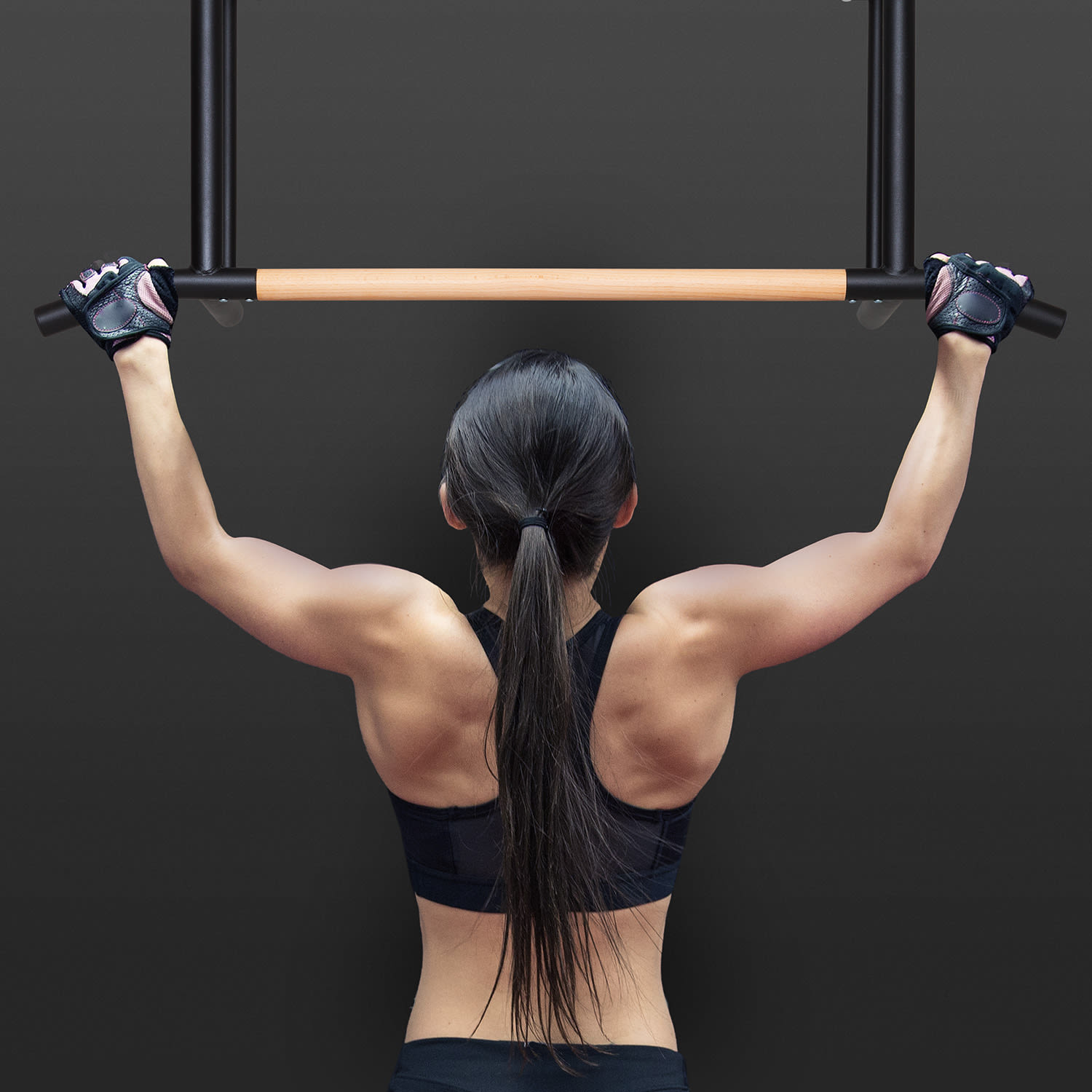 THE ALLROUNDER, palica za dvigovanje, prašno lakirano jeklo, les, 38 mm Črna