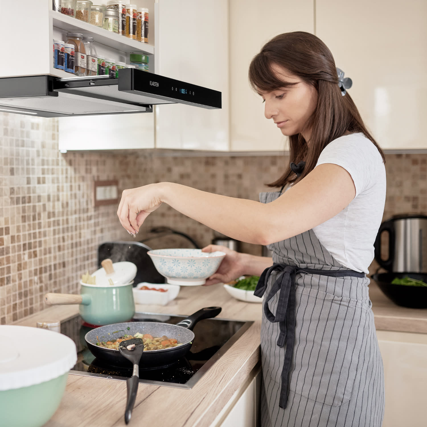 Mariana Neo 60, плосък абсорбатор, 640 m³/h, външна тяга, LED 