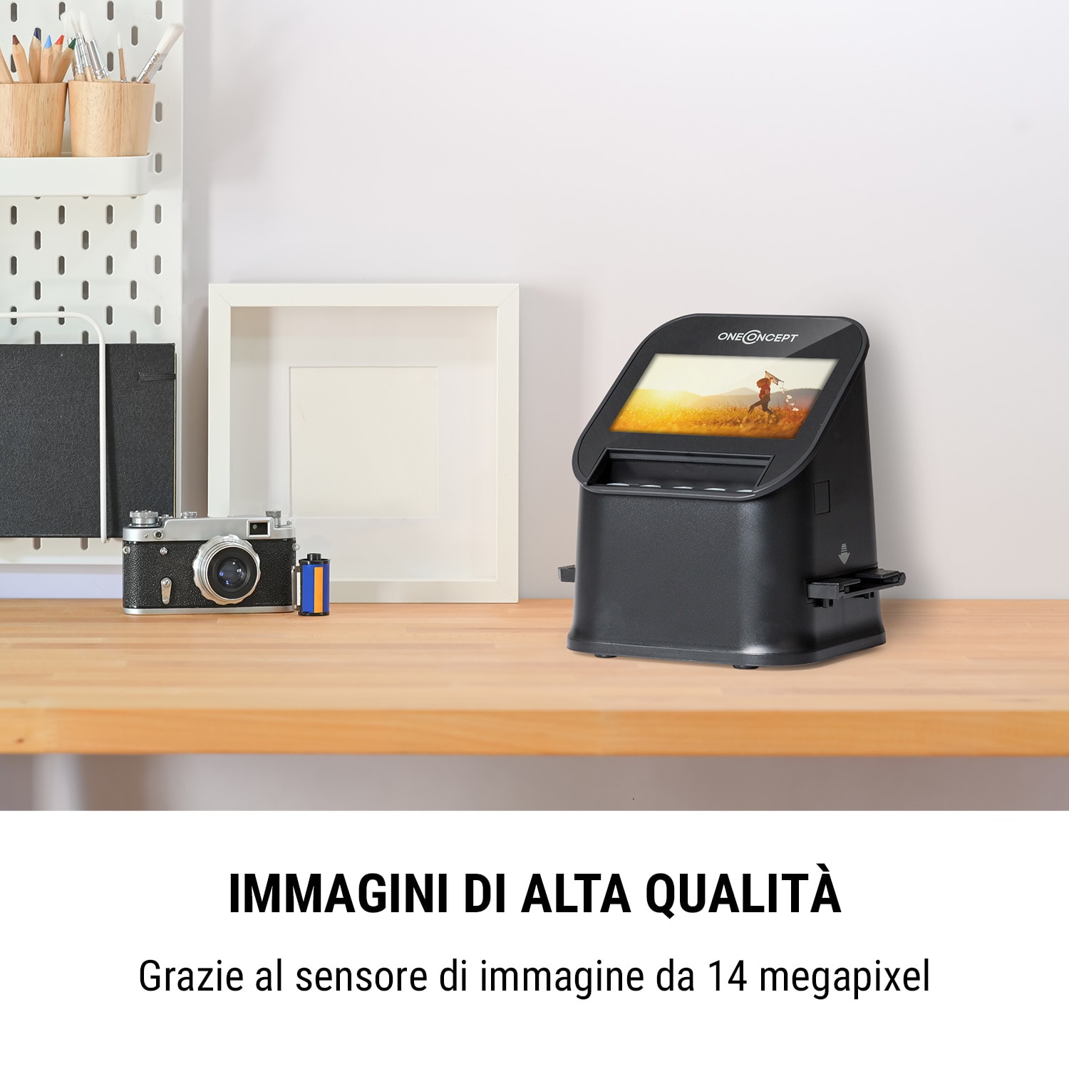 ION Pics 3 - Scanner fotografico per pellicole e diapositive, sensore da 14 MP, display LC da 4,3", memoria da 128 MB Retroilluminazione: 3 LED bianco