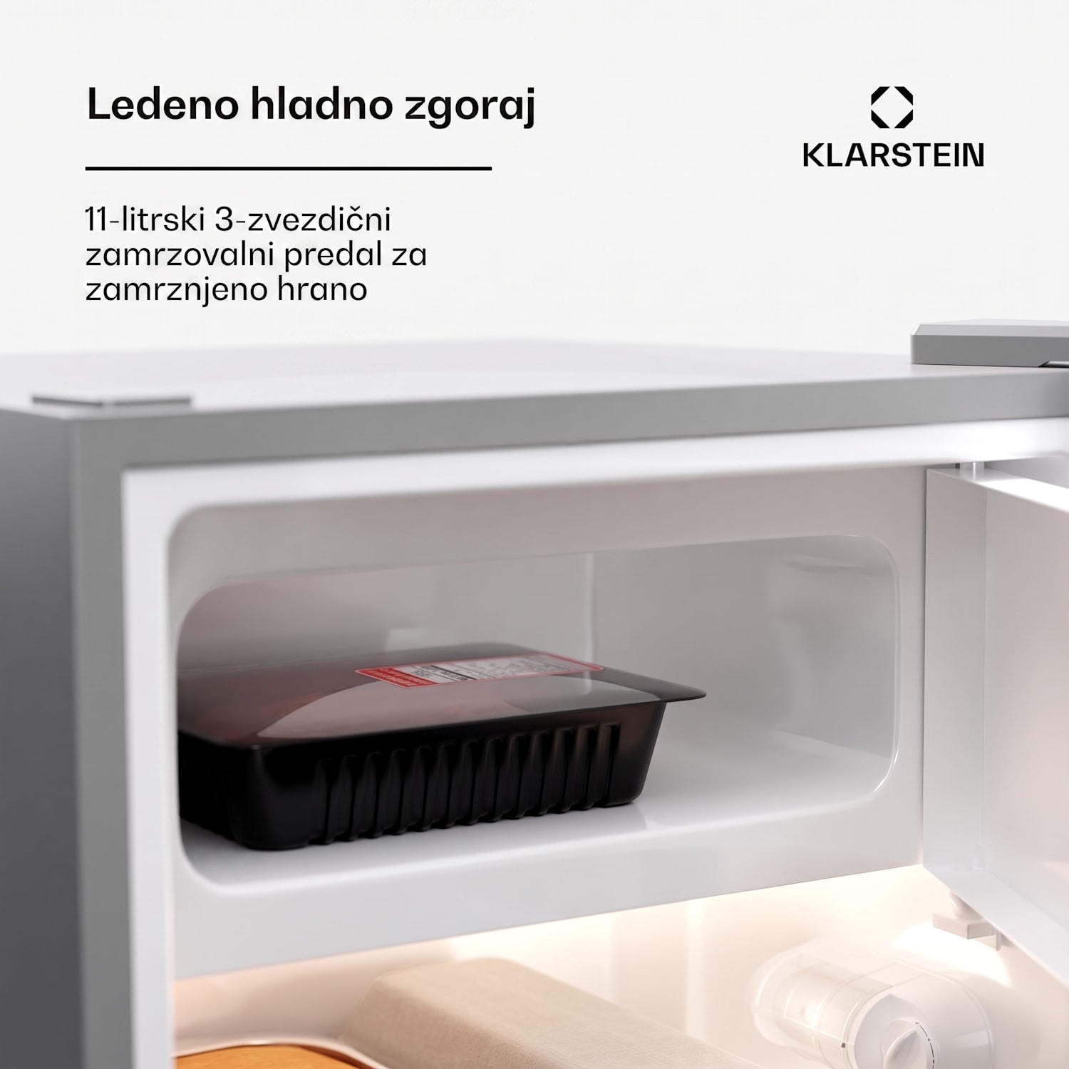 Cool Cousin, hladilnik z zamrzovalnikom, 70/11 litrov, 40 dB, 2 polici Srebrna kovinska barva