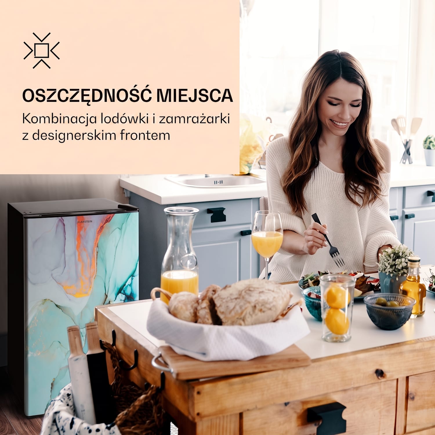 CoolArt 79L, chłodziarko-zamrażarka, klasa efektywności elektrycznej E, komora zamrażarki 9 l, designerskie drzwi 