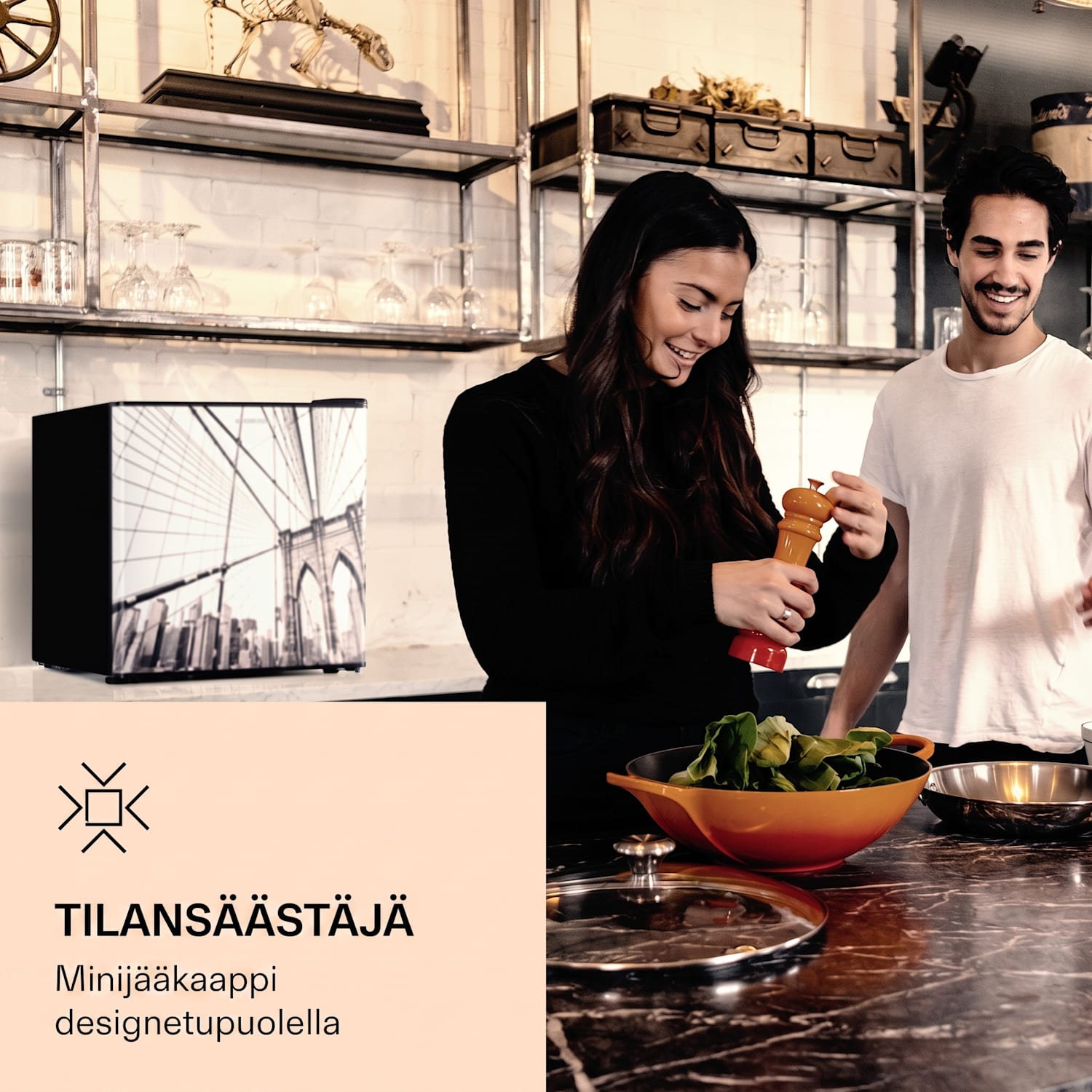 CoolArt 45L minijääkaappi energiatehokkuusluokka E pakastinlokero 1,5l design-ovi 