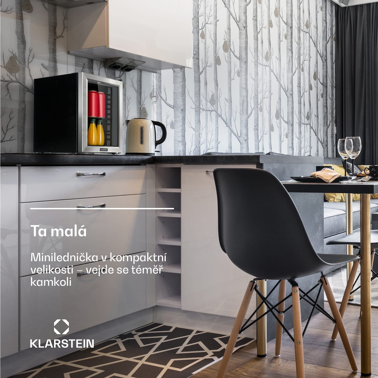 Harlem, lednice, energetická třída F, kovová mřížka, skleněné dveře 