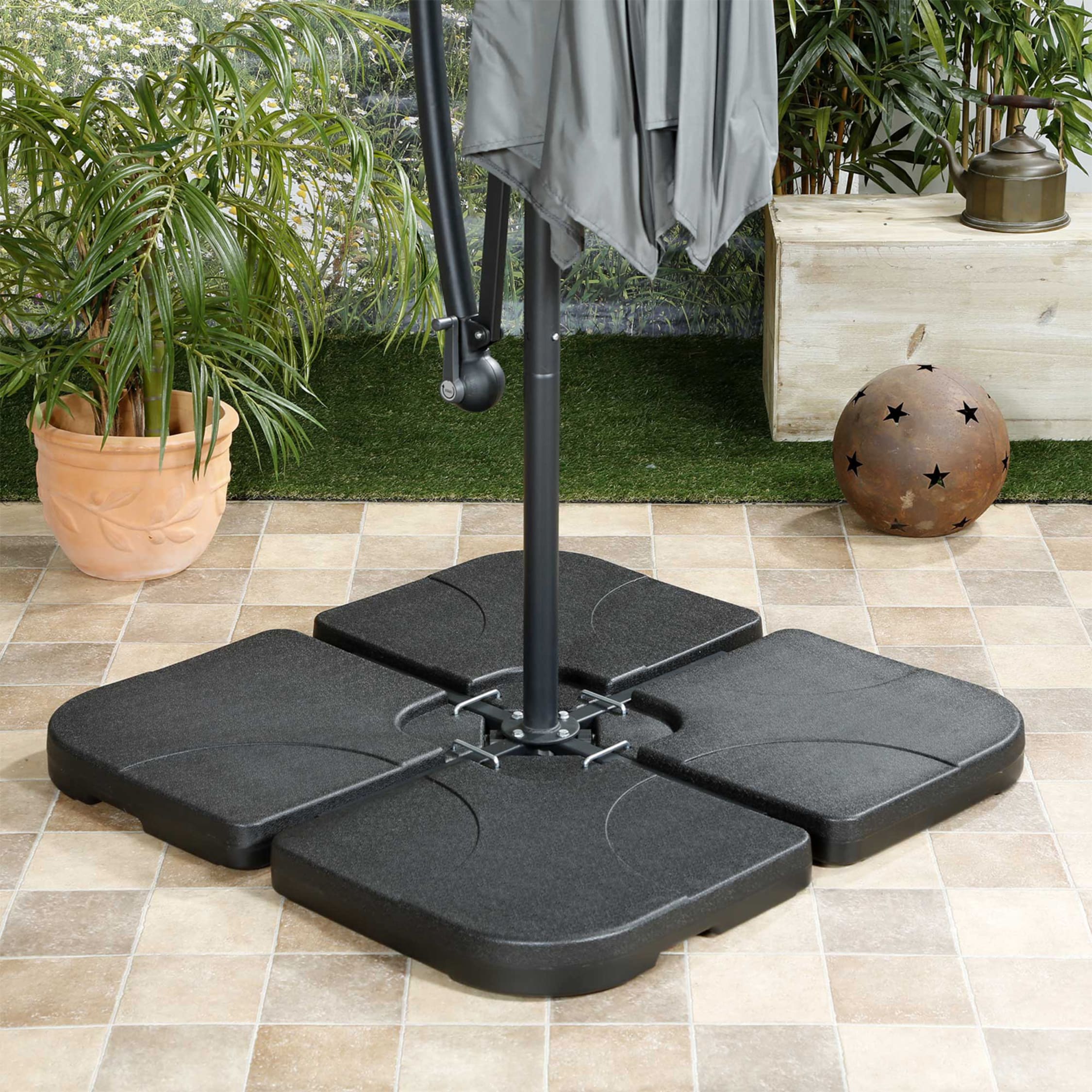 Limousin parasol stand weights Empty weights set of 4 filled with sand or water dimensions per element 50 x 7.5 x 50 cm WxHxD total weight approx. 60 kg with water 80 kg with sand Round M