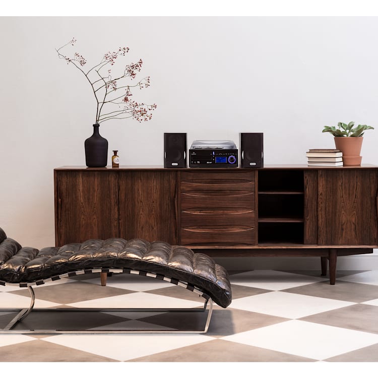DS-2, wieża stereo, gramofon, CD, rekorder MP3, USB SD AUX-In UKF/MF, głośniki