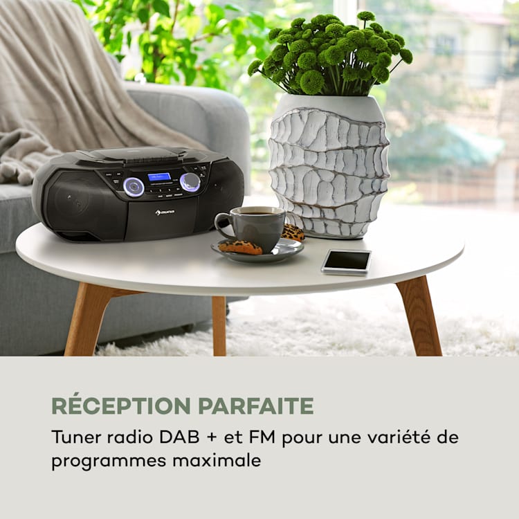 Roadie 2K Boombox cd-speler radiocassetterecorder DAB/DAB+ FM Bluetooth zwart Zwart