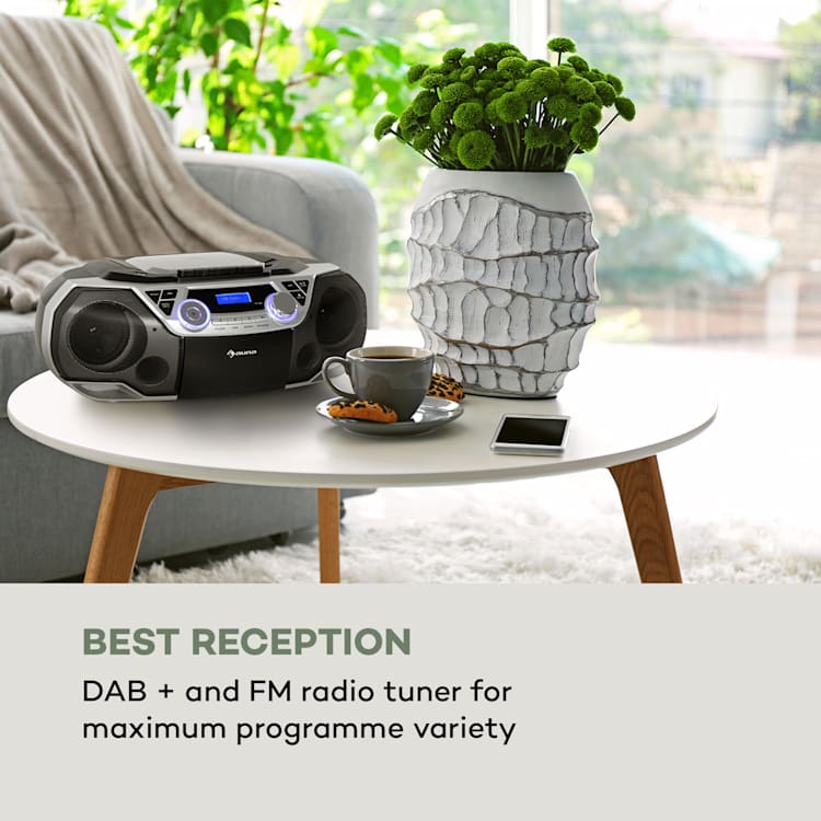 Roadie 2K, boombox, CD prehrávač, kazetové rádio, DAB/DAB+, UKW, bluetooth, strieborný Strieborná