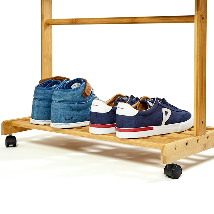 Garderobe met bergruimte kledingstandaard 57,5 x 173 cm asymmetrisch design bamboe
