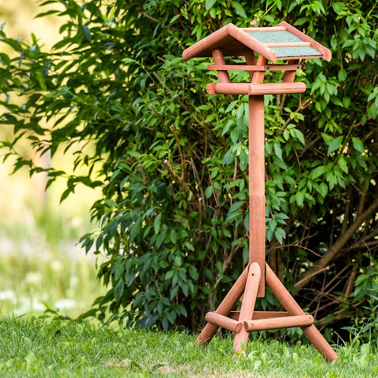Vogelhaus mit Standfuß wetterfeste Dachpappe behandeltes Pinienholz