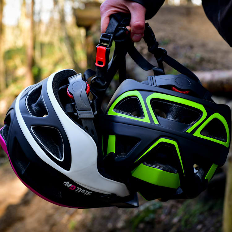 Casque de vélo Polycarbonate taille réglable Système de ventilation