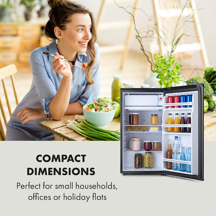 Yummy Refrigerator with Freezer Compartment 90 Litres 42dB 90 Ltr | Black