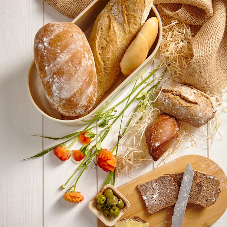 Rök bread box sheet metal bamboo lid 33.5 x 13 x 18 cm (WxHxD) oval Beige