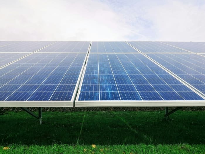 Chalmor Heating & Lighting Blog - Maximize the ROI of a solar panel system for your facility