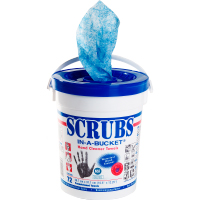 Savons, distributeurs et lingettes