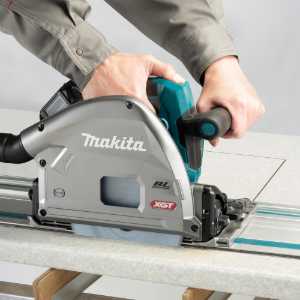 Scie plongeante XGT Makita SP001GZ03