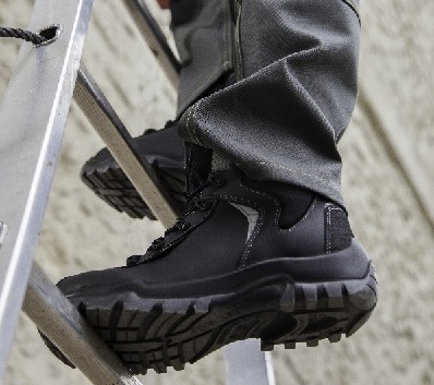 Chaussures de sécurité sur chantier