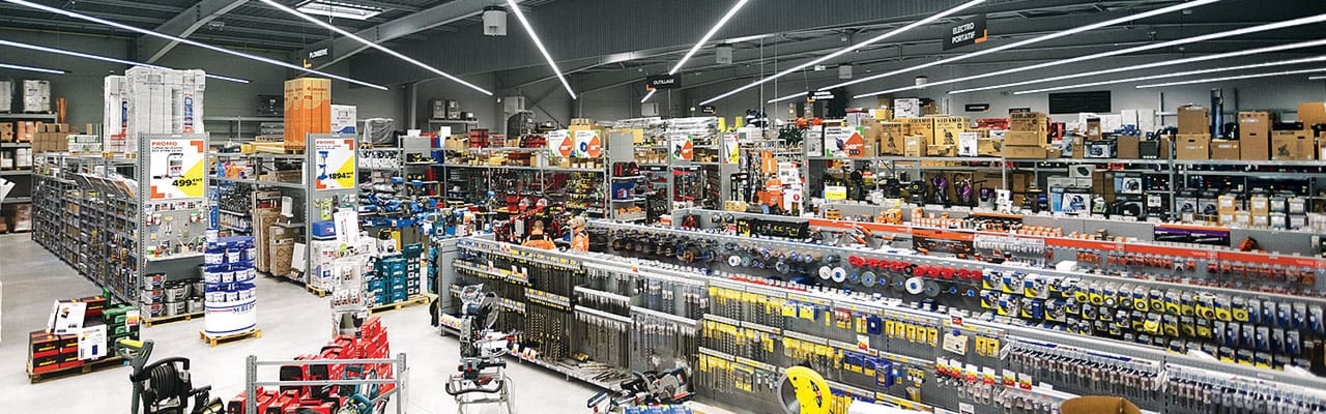 Intérieur magasin champion