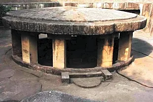 Pataleshwar Caves