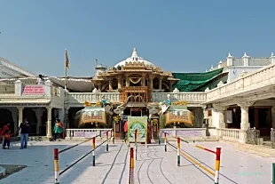Shri Jain Shwetamber Nakoda Parswnath Tirth