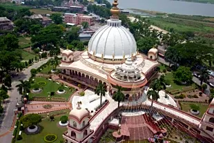 Sri Mayapur Chandrodaya Mandir ISKCON