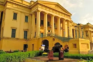 Hazarduari Palace