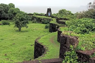 Jaigad Fort