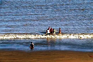 Kuda Beach, Bhavnagar, Gujarat