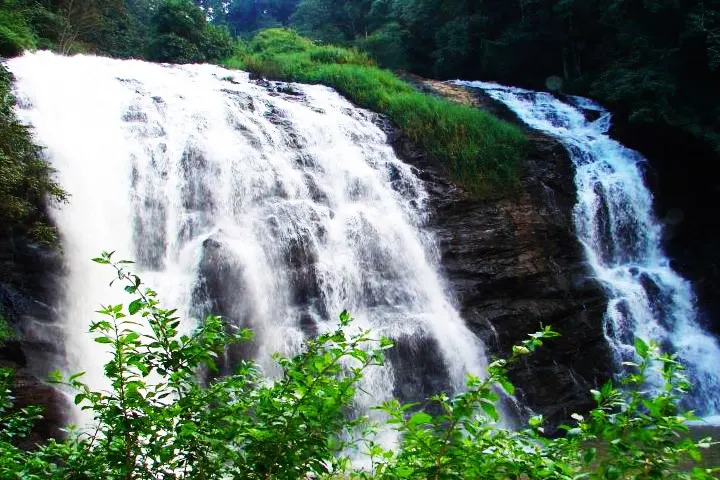 sirsi dam tourist place