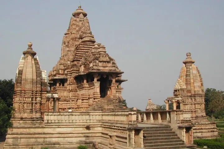 tourist spots in khajuraho