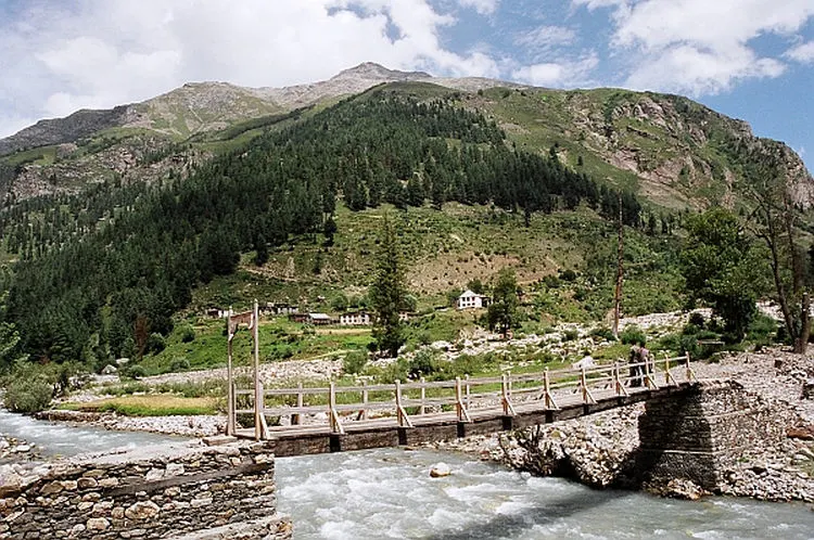 tourist places in chamba himachal pradesh