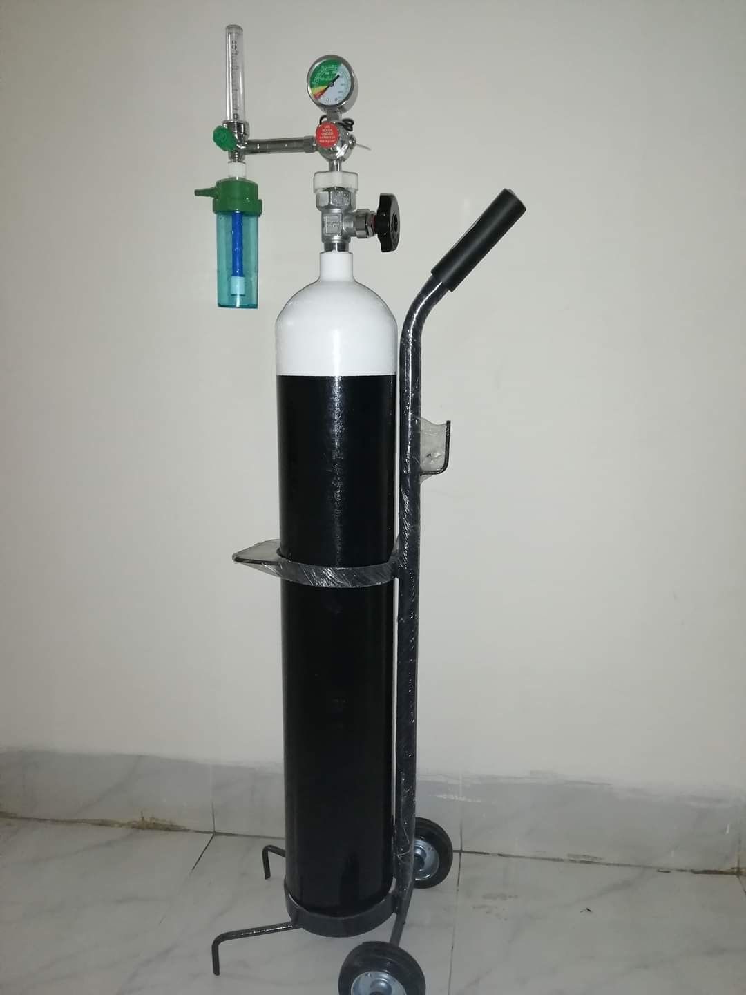 Complete Oxygen Cylinder