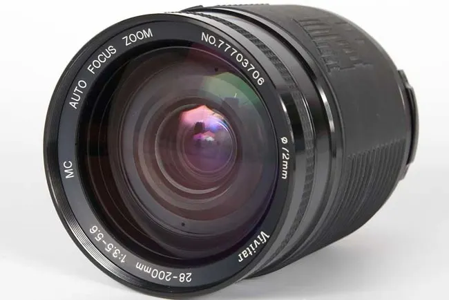 Vivitar AF 28-200mm f/3.5-5.6 MC
