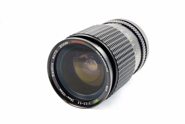 Starblitz 28-100mm f/3.5-5.5 MC Auto Zoom Macro