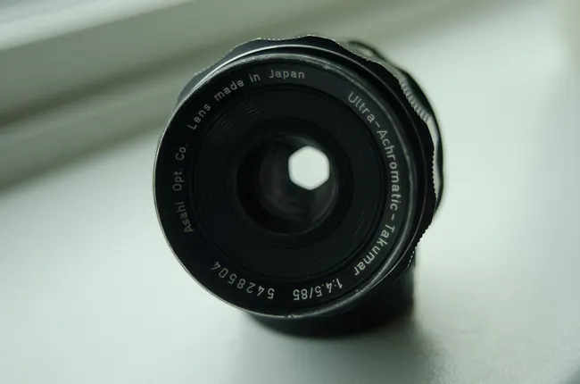 Ultra-Achromatic-Takumar 85mm f/4.5