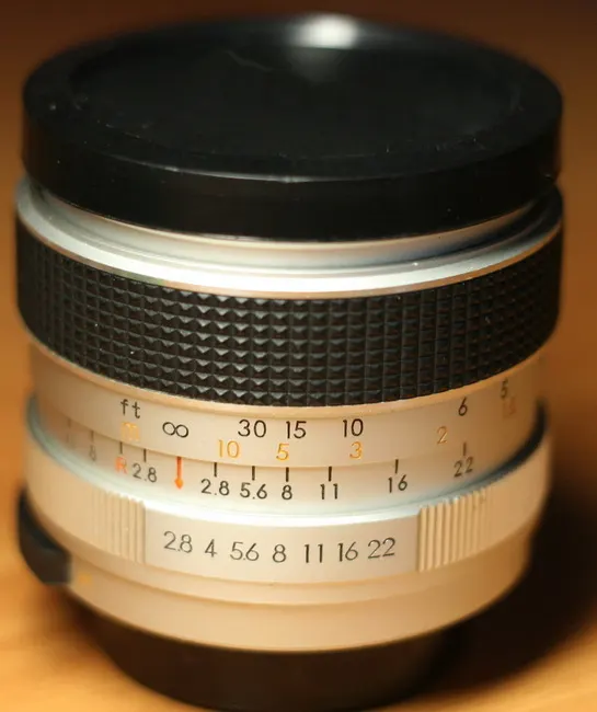 AUTO BEROFLEX 35mm f/2.8 Auto