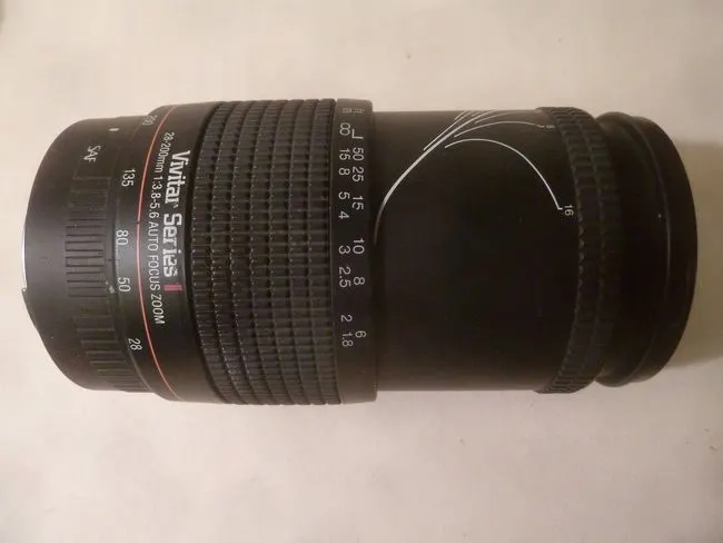 Vivitar Series 1 AF 28-200mm f/3.8-5.6