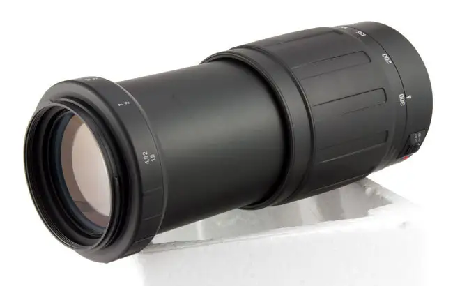 Tamron 100-300mm f/5-6.3 186D