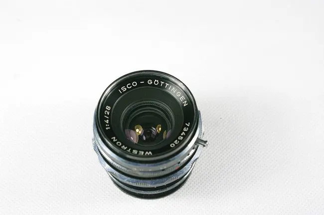 Isco-Gottingen Westron 28mm f/4